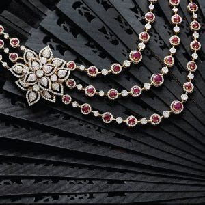 Eye Catching Diamond Necklace From Nac Jewellers South India Jewels