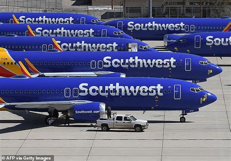 Female Pilot Sues Southwest Airlines After Colleague Dead Bolted Cockpit Door And Stripped Naked