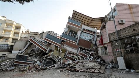 Deprem bölgesinde büyük skandal Depremzedelere gönderilen yardımları