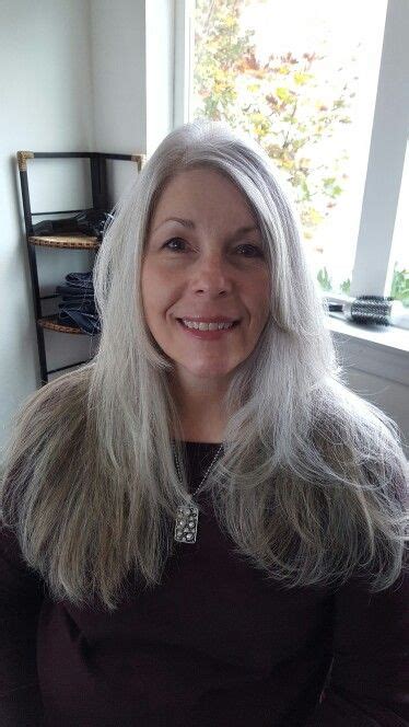 Don't be afraid to go for a short haircut for your gray hair when you're over 60. Pin on Beautiful white & silver hair.