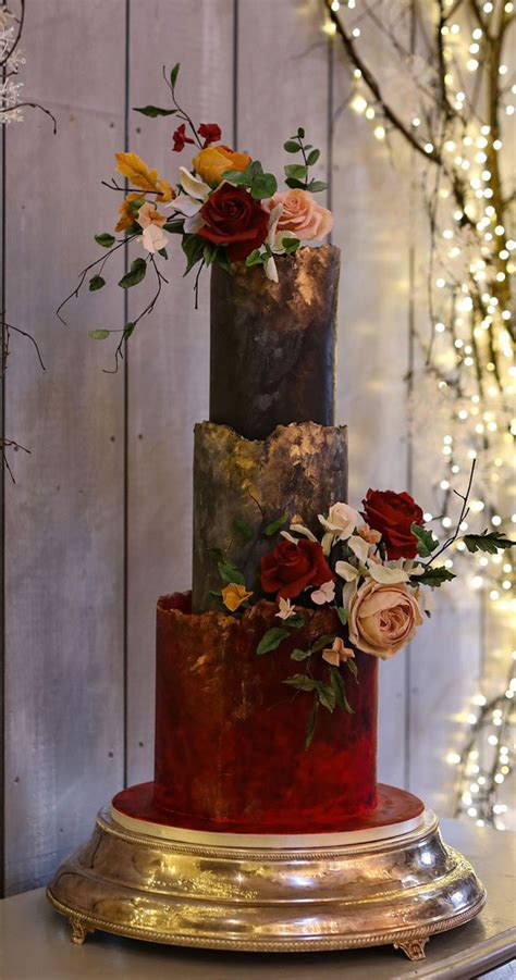 50 Artistic Masterpiece Wedding Cakes Red And Black Autumnal Wedding Cake