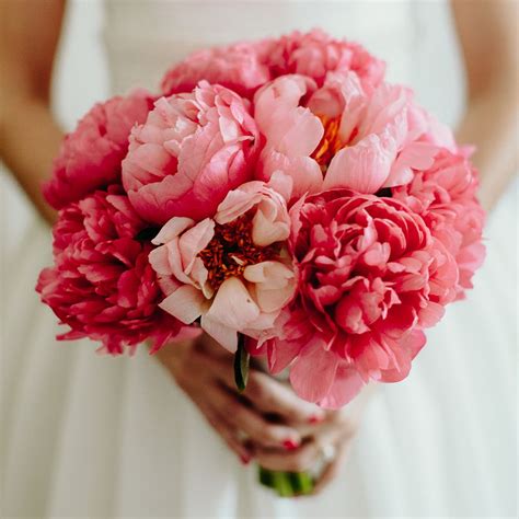 The 10 Most Popular Flowers For Weddings