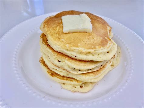 Sour Cream Buttermilk Pancakes
