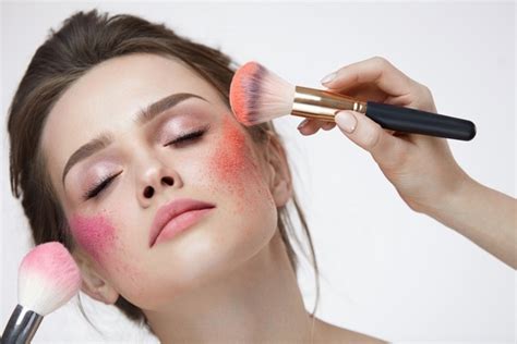 What Are The Most Common Makeup Mistakes That You Need To Avoid