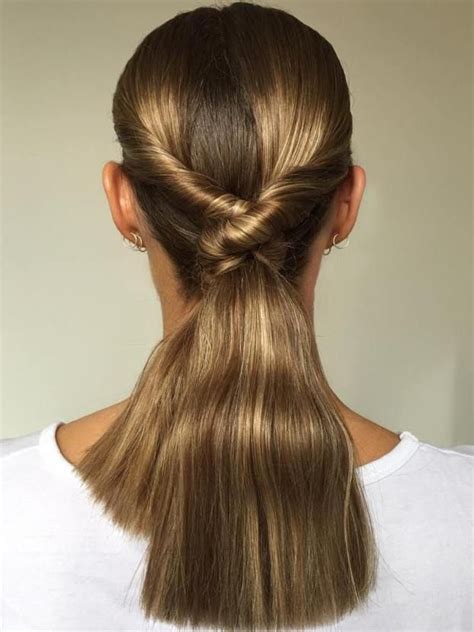 Fetching Hairstyles For Straight Hair To Sport This Season