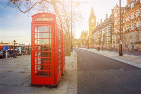 London England Traditionelle Alte Britische Rote Telefonzelle Bei