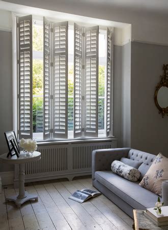 With the many window treatments ideas that you will find below you can take full advantage of all the wonderful visually appealing aspects of any window of the house, and in any room. Window Treatment Ideas 2019 | The Definitive Design Guide ...