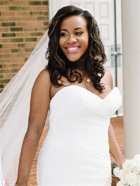 I have added many extra tutorials that will give you an inside look at important skills for anyone who loves hairstyles. 16 Curly Wedding Hairstyles for Long and Short Hair