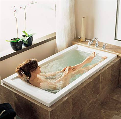 The size of a bathtub can obviously have an effect on its water capacity. 5 BEST Alcove Bathtubs Reviews Updated 2020