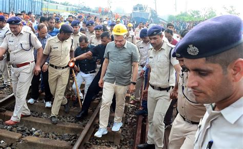 odisha train tragedy how railway minister ashwini vaishnaw led team worked on odisha train accident