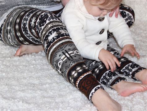 mommy and me matching patterned leggings mommy daughter outfits patterned leggings mommy and