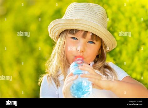 Big Cold Water Hi Res Stock Photography And Images Alamy