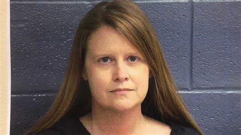 Oldham County Teacher Accused Of Having Sex With Teenage