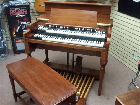 Hammond Pristine Vintage B3 Organ And Classic 21h Leslie Speaker Sold