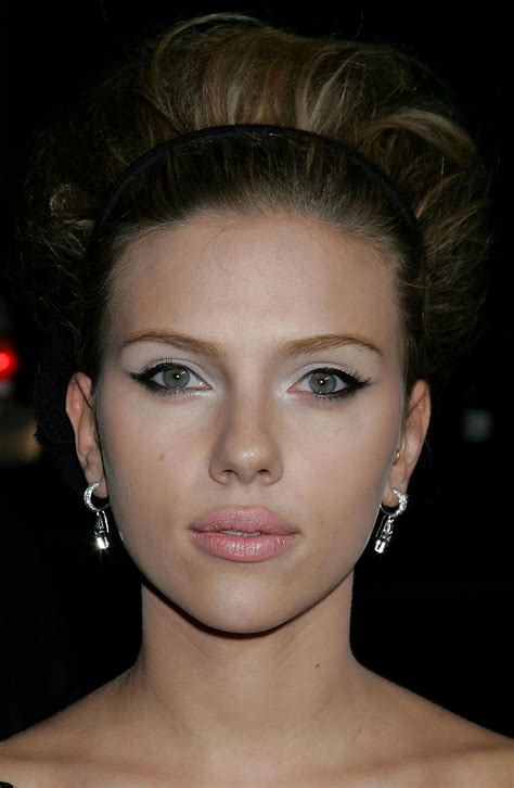 Big Lashes Winged Liner Makeup Scarlett Johansson Scarlett Johansson