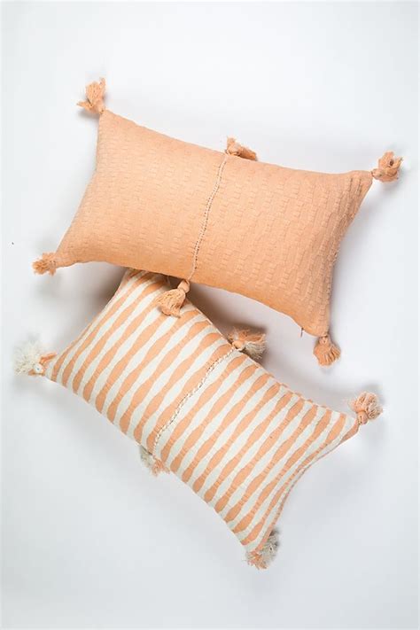 Archive New York Peach Antigua Pillow Peach Pillow Pillows Peach Rooms