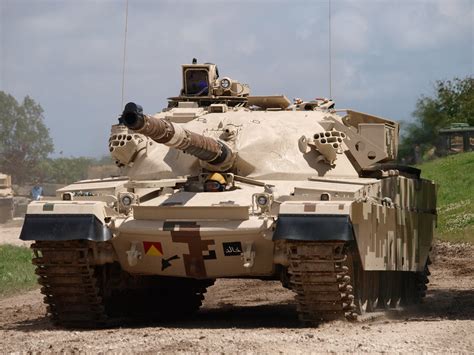 Hd Wallpaper Mbt 2000 Al Khalid Battle Tank