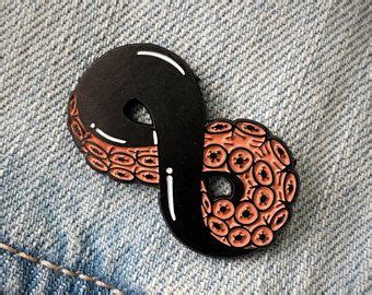 Enamel Pin Of Octopus Tentacle Infinity Sign Trendy Surreal Hat Pins Hp Lovecraft Inspired