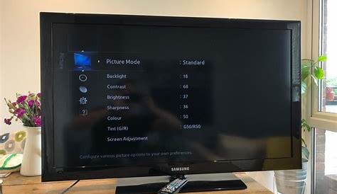 Samsung 40 inch tv - Model LE40D503F7W in W12 London for £95.00 for