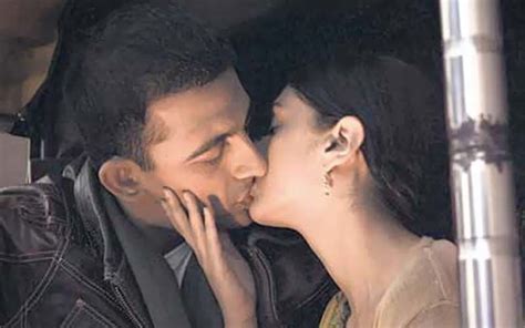 padmaavat actress aditi rao hydari reveals i was asked to make out