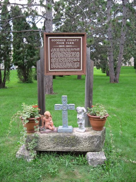 Poor Farm Cemetery In Red Wing Minnesota Find A Grave Cemetery