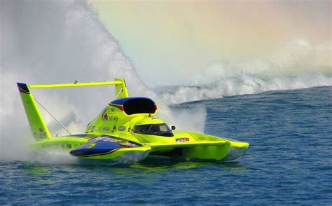 H1 Unlimited Hydroplane Boat Racing