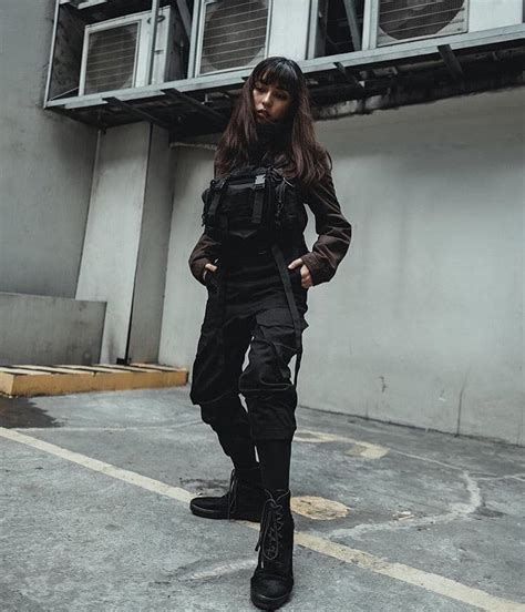 Pin On Techwear Girls