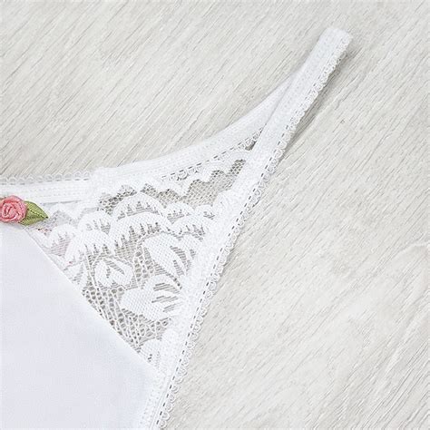 Women Sexy Lace Cotton Panties Low Rise Floral Perspective Thong Lingerie Woman Comfortable