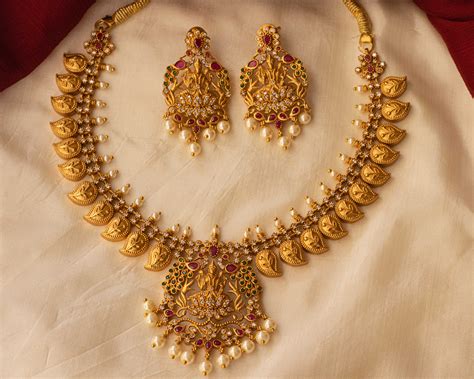 Breathtaking Antique Jewellery Designs You Cant Miss • South India Jewels
