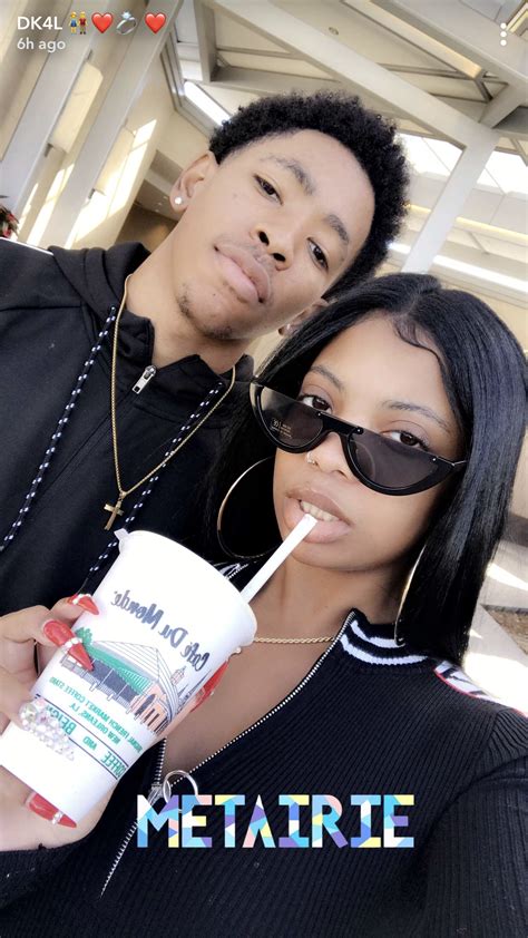 Pin by Courtnizzle on DK4L | De arra, Hoop earrings, Fashion