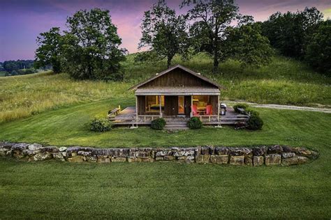 10 Secluded Cabin Rentals In Arkansas For Your Next Getaway