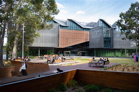 Monash University Universities Australia