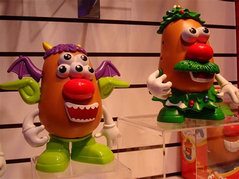 Toy Fair 2011 Coverage Hasbro Mr Potato Head Parry