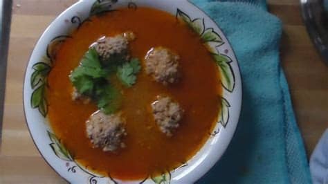Cocina las albóndigas por 10 minutos. Como Hacer Albondigas De Carne Molida De Res: how to make ...
