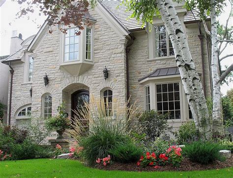 Another Example Of Indiana Limestone For A House French Exterior