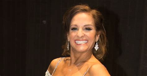 Mary Lou Retton Reveals That She Is Divorced On Dancing With The Stars