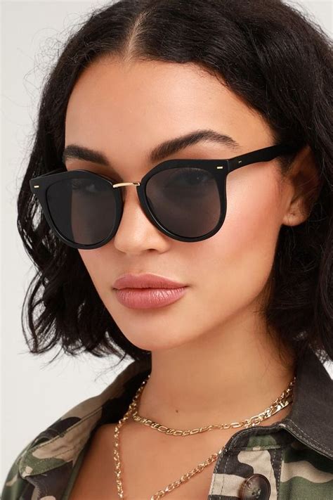 Cruising Matte Black Sunglasses In 2022 Trendy Sunglasses Sunglasses Women Black Sunglasses