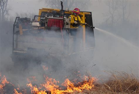 How Does The Dnr Fight Wildfires