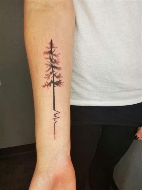 Simple Tree And Heartbeat Heartbeat Tattoo Tattoo Script Mom Tattoos