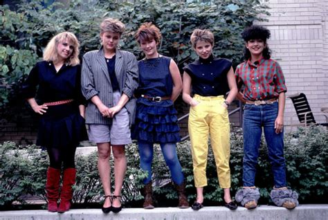 20 Nostalgic Photos Of The Go Gos In The Early 1980s Vintage Everyday