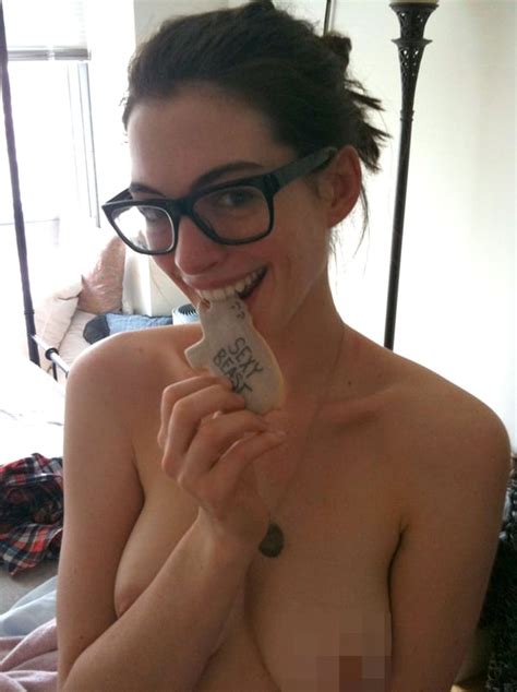 Filtran Fotos Ntimas De Anne Hathaway Al Desnudo Infobae Hot