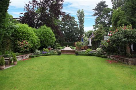 Large Garden Landscaping And Design London Hertfordshire And Harpenden