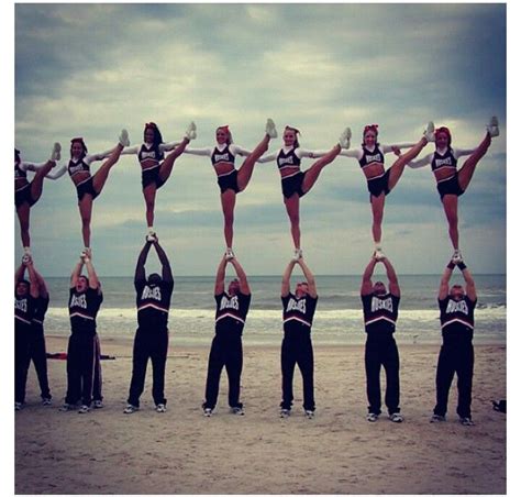 Cheer Cheerleading Cheerleader Stunt Beach Oneman Pyramid