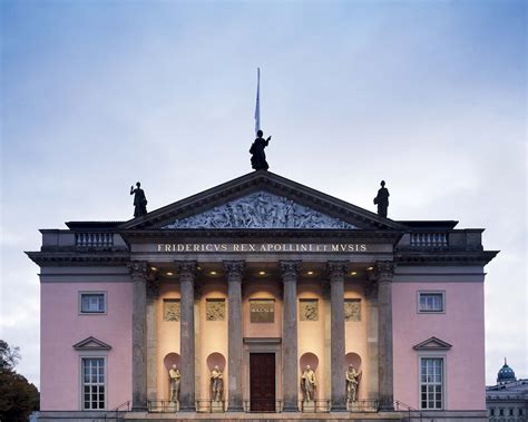 Interview mit hg merz, museumsgestalter und verantwortlich für die ausstellung und. Staatsoper unter den Linden Berlin Sanierung HG Merz