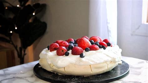 (sukatan cawan) ini tidak begitu sukar. RESEPI PAVLOVA CONFIRM JADI! Pavlova Mudah Sukatan Cawan ...