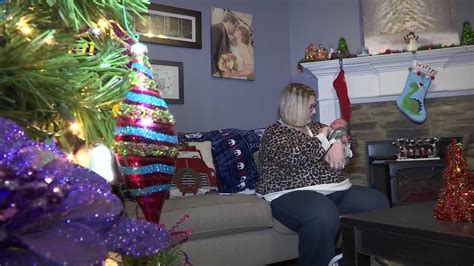 Mom Learns She Is Pregnant 9 Days Before Giving Birth Youtube