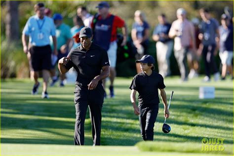 Tiger Woods Played Golf With His Son Charlie At The Pnc Championship