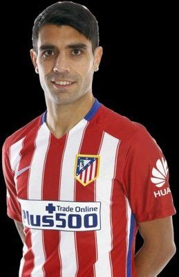 Augusto fernandez has announced his retirement from football. Augusto Fernandez | Club atlético de madrid, Atletico de ...