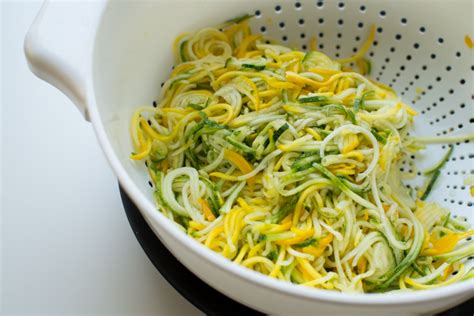How to make zoodles (zucchini noodles), how to cook, quick, easy, 5 different methods. How to Dry Sauté Zucchini Noodles That Aren't Watery!
