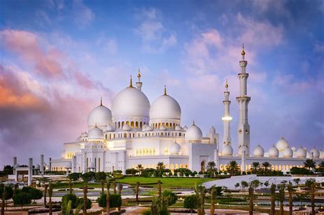 Full Day Guided Abu Dhabi Private City Tour From Dubai Triphobo